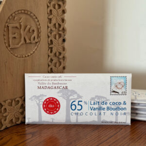 Chocolat artisanal Eka Lait de coco Vanille 65 %